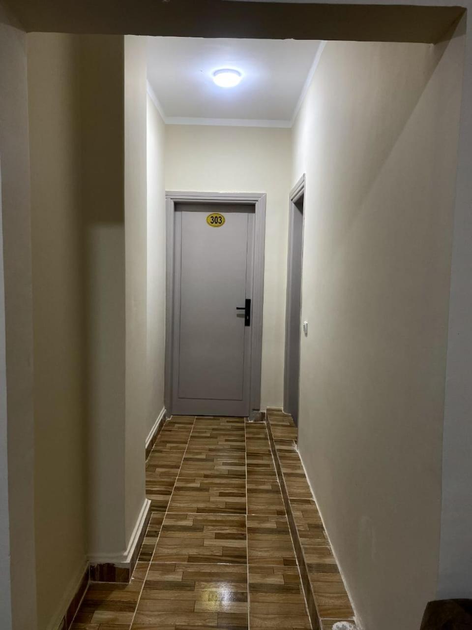 Hotel Sky Light